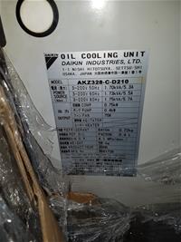 Máy làm mát dầu thủy lực Daikin